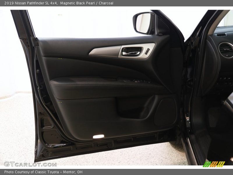 Magnetic Black Pearl / Charcoal 2019 Nissan Pathfinder SL 4x4