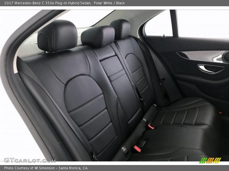 Polar White / Black 2017 Mercedes-Benz C 350e Plug-in Hybrid Sedan