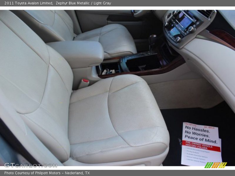 Zephyr Blue Metallic / Light Gray 2011 Toyota Avalon Limited