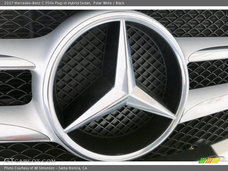 Polar White / Black 2017 Mercedes-Benz C 350e Plug-in Hybrid Sedan