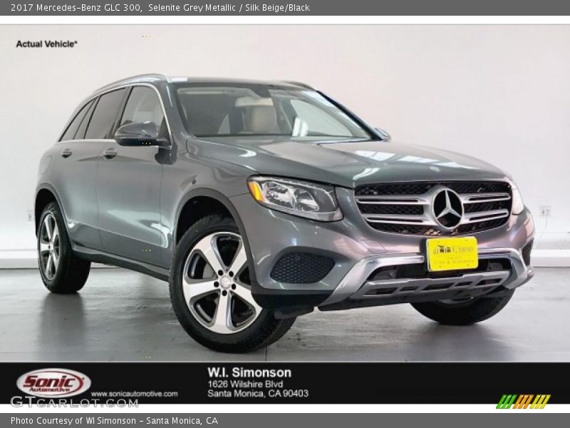 Selenite Grey Metallic / Silk Beige/Black 2017 Mercedes-Benz GLC 300
