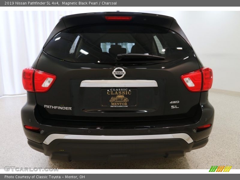 Magnetic Black Pearl / Charcoal 2019 Nissan Pathfinder SL 4x4