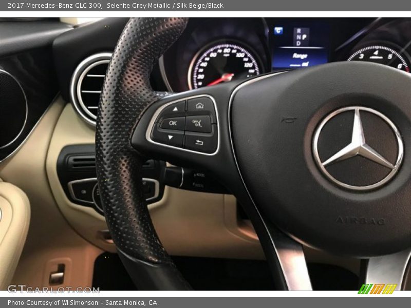 Selenite Grey Metallic / Silk Beige/Black 2017 Mercedes-Benz GLC 300