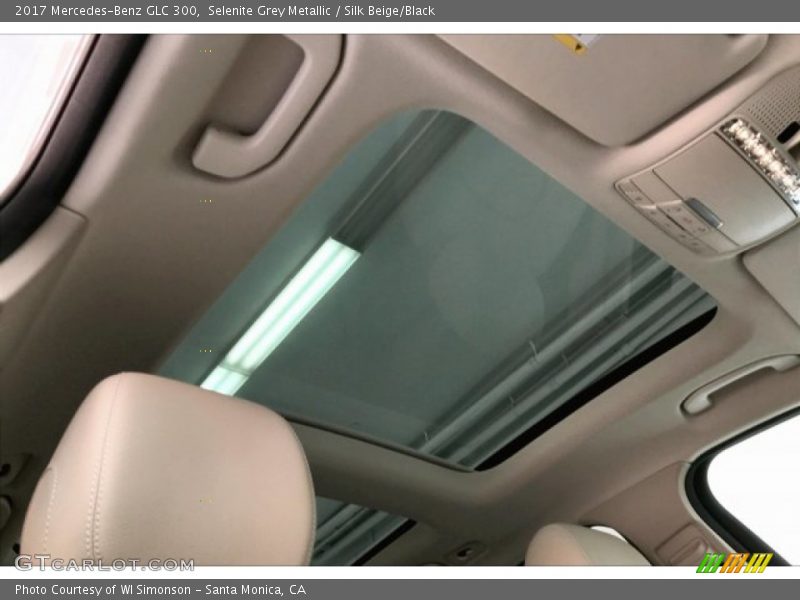 Selenite Grey Metallic / Silk Beige/Black 2017 Mercedes-Benz GLC 300