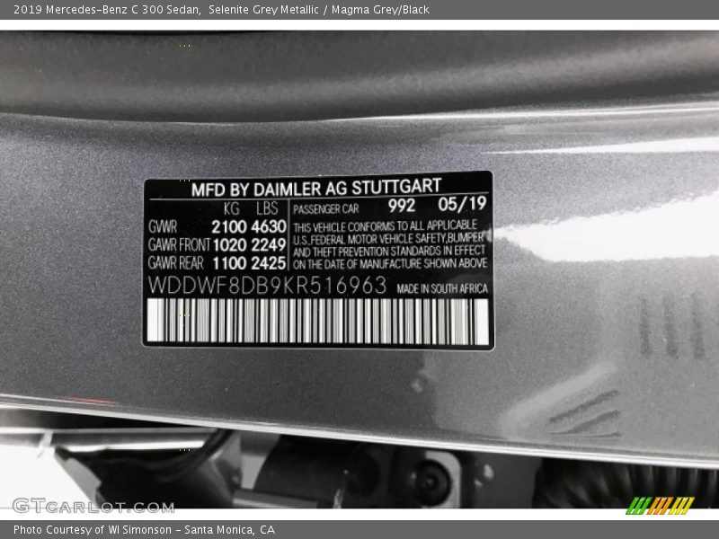 Selenite Grey Metallic / Magma Grey/Black 2019 Mercedes-Benz C 300 Sedan