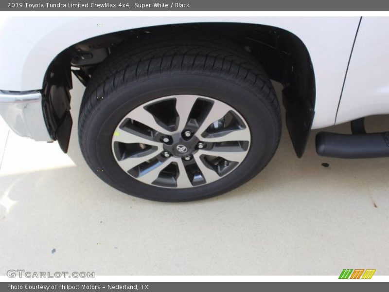 Super White / Black 2019 Toyota Tundra Limited CrewMax 4x4