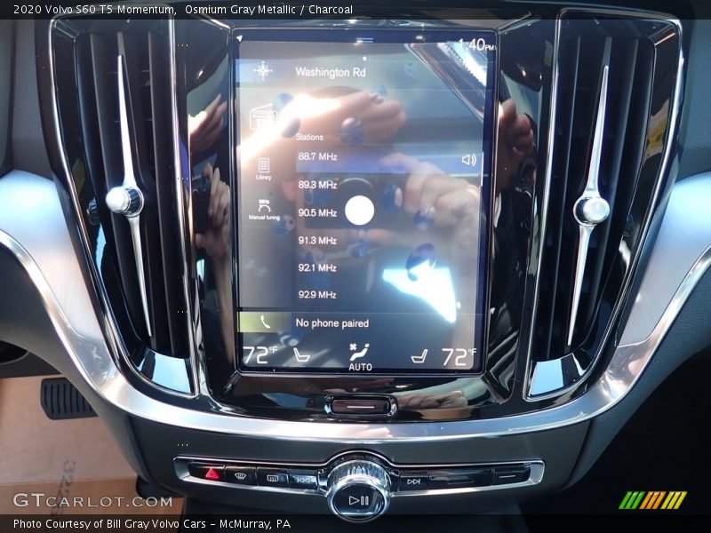Osmium Gray Metallic / Charcoal 2020 Volvo S60 T5 Momentum