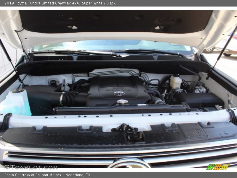 Super White / Black 2019 Toyota Tundra Limited CrewMax 4x4