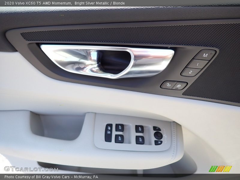 Controls of 2020 XC60 T5 AWD Momentum