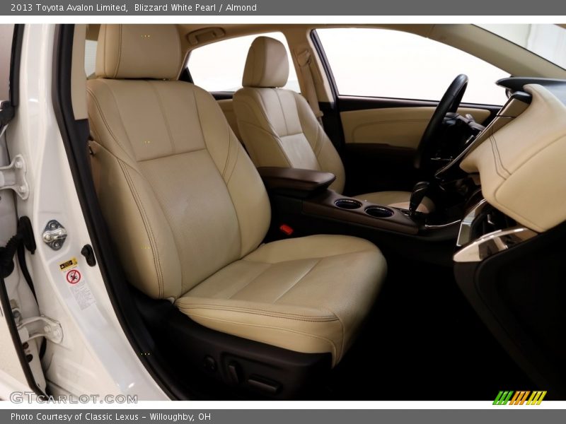 Blizzard White Pearl / Almond 2013 Toyota Avalon Limited