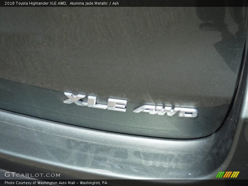 Alumina Jade Metallic / Ash 2018 Toyota Highlander XLE AWD