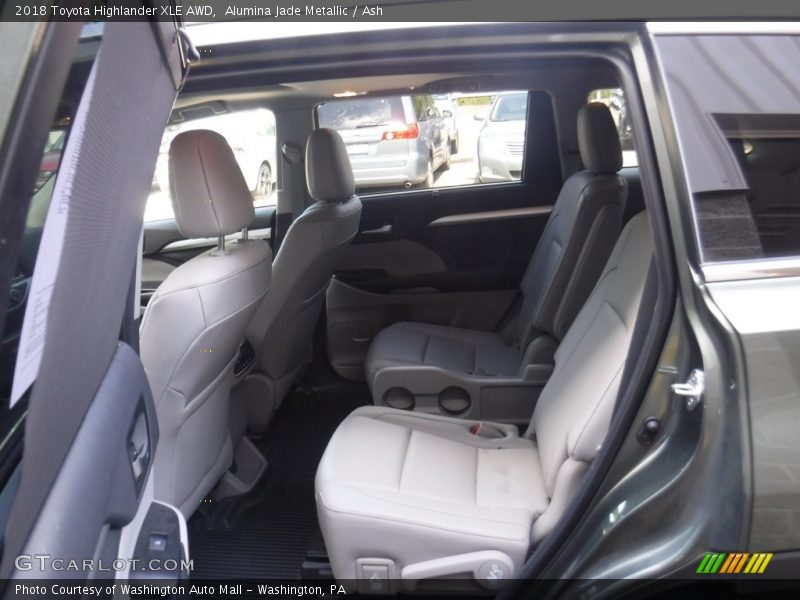Alumina Jade Metallic / Ash 2018 Toyota Highlander XLE AWD