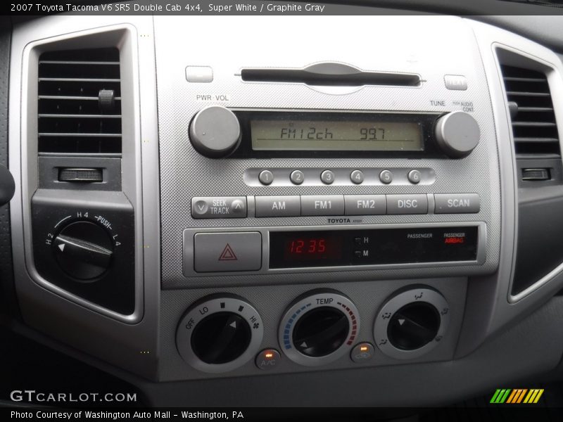 Super White / Graphite Gray 2007 Toyota Tacoma V6 SR5 Double Cab 4x4