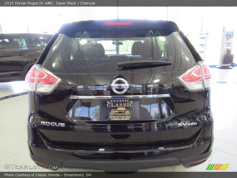 Super Black / Charcoal 2015 Nissan Rogue SV AWD