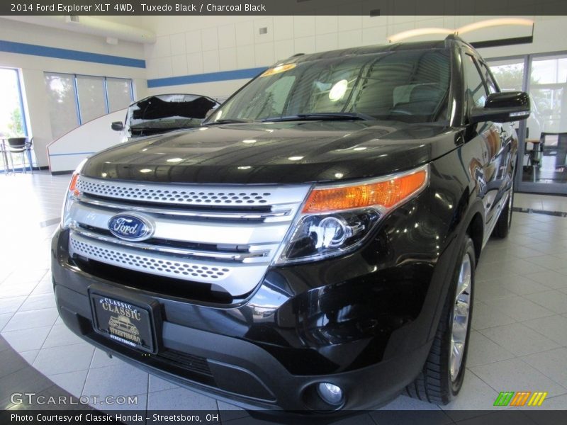 Tuxedo Black / Charcoal Black 2014 Ford Explorer XLT 4WD