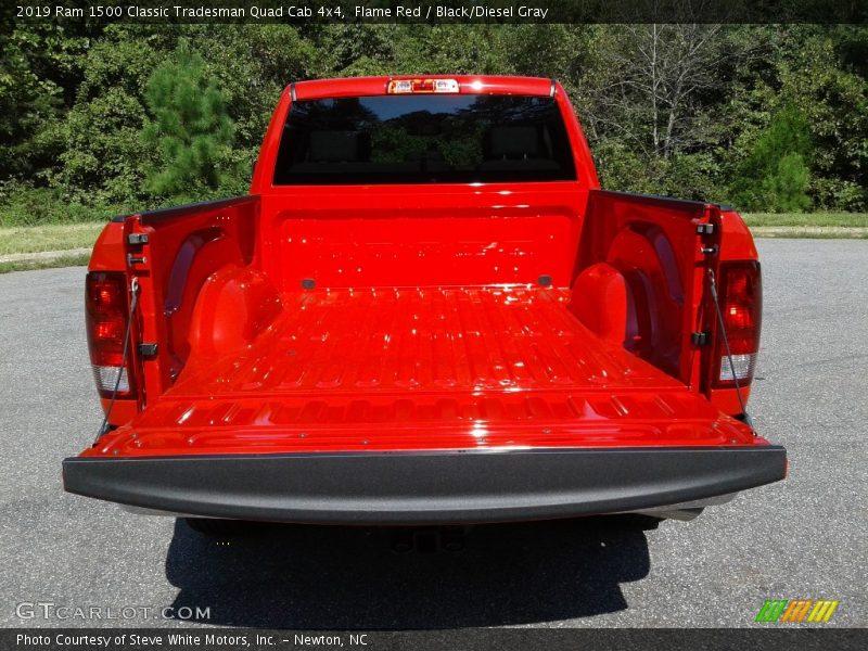 Flame Red / Black/Diesel Gray 2019 Ram 1500 Classic Tradesman Quad Cab 4x4