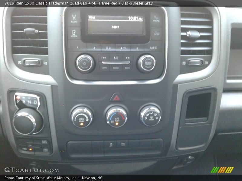 Flame Red / Black/Diesel Gray 2019 Ram 1500 Classic Tradesman Quad Cab 4x4