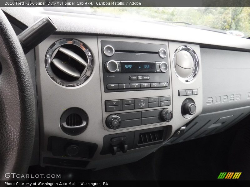Caribou Metallic / Adobe 2016 Ford F250 Super Duty XLT Super Cab 4x4