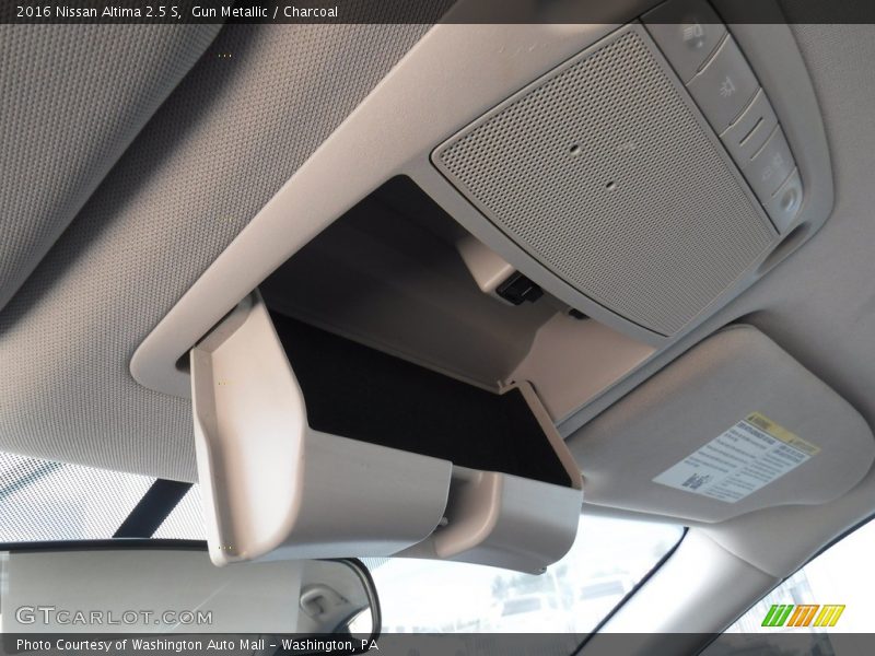 Gun Metallic / Charcoal 2016 Nissan Altima 2.5 S