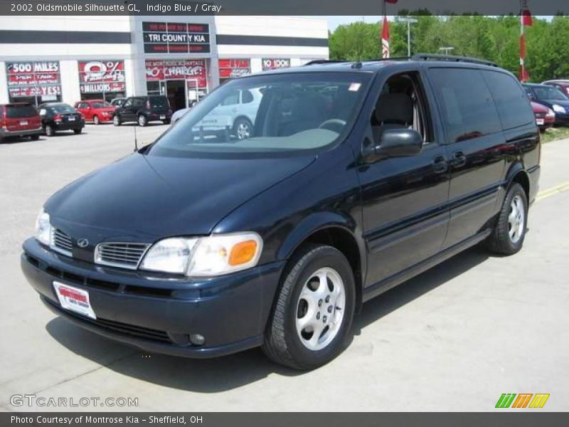 Indigo Blue / Gray 2002 Oldsmobile Silhouette GL