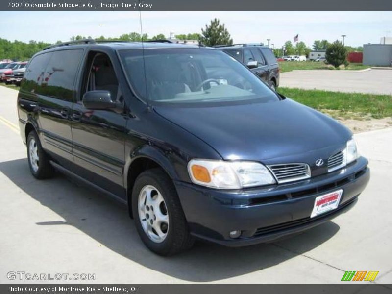 Indigo Blue / Gray 2002 Oldsmobile Silhouette GL