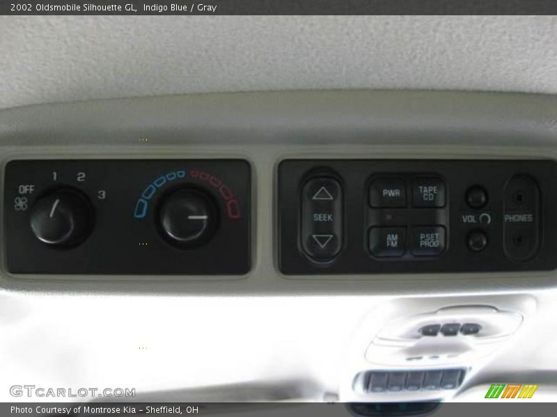 Indigo Blue / Gray 2002 Oldsmobile Silhouette GL