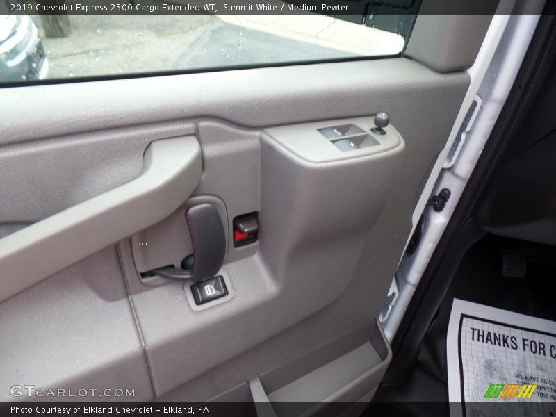 Summit White / Medium Pewter 2019 Chevrolet Express 2500 Cargo Extended WT