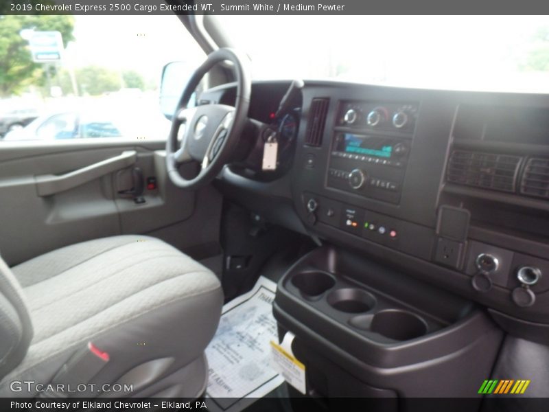 Summit White / Medium Pewter 2019 Chevrolet Express 2500 Cargo Extended WT