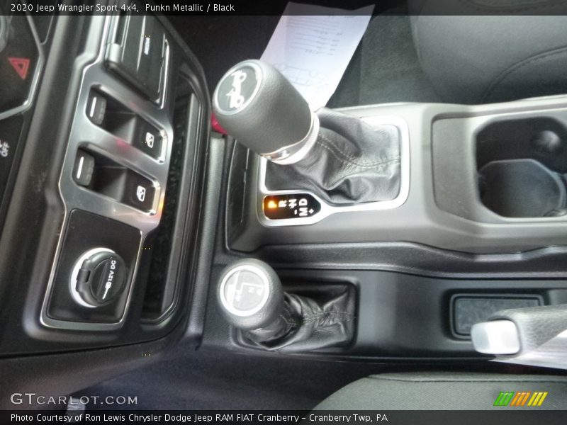  2020 Wrangler Sport 4x4 8 Speed Automatic Shifter