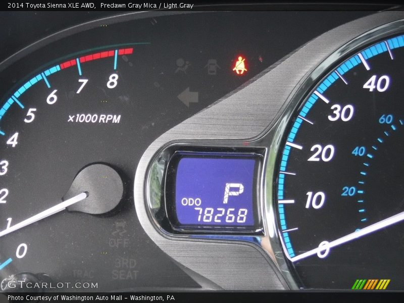 Predawn Gray Mica / Light Gray 2014 Toyota Sienna XLE AWD