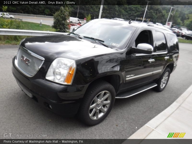 Onyx Black / Ebony 2013 GMC Yukon Denali AWD