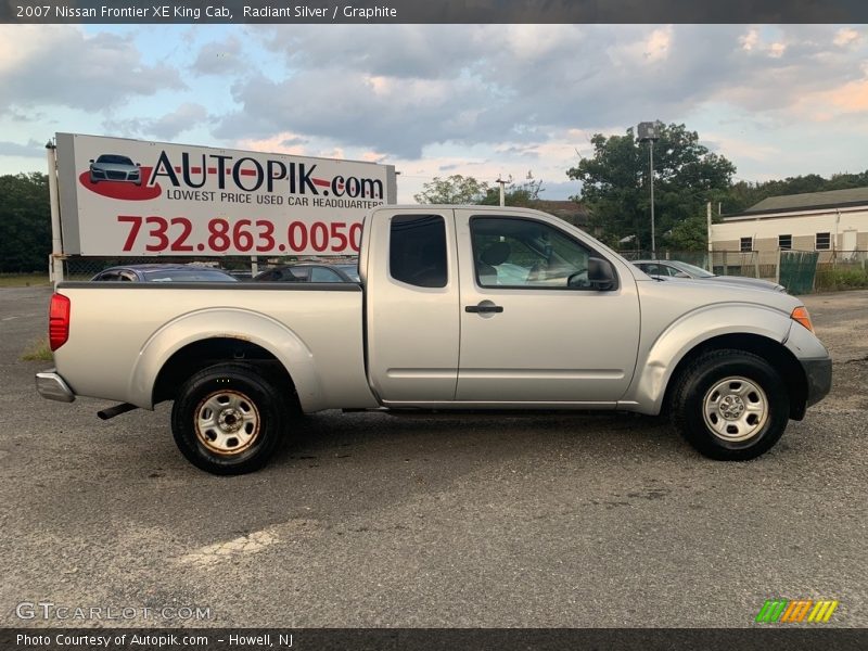 Radiant Silver / Graphite 2007 Nissan Frontier XE King Cab