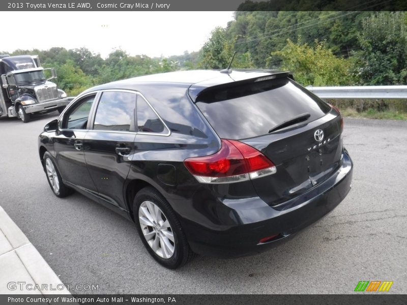 Cosmic Gray Mica / Ivory 2013 Toyota Venza LE AWD