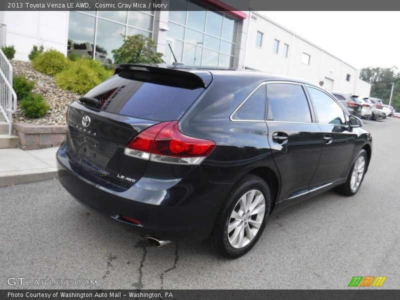 Cosmic Gray Mica / Ivory 2013 Toyota Venza LE AWD