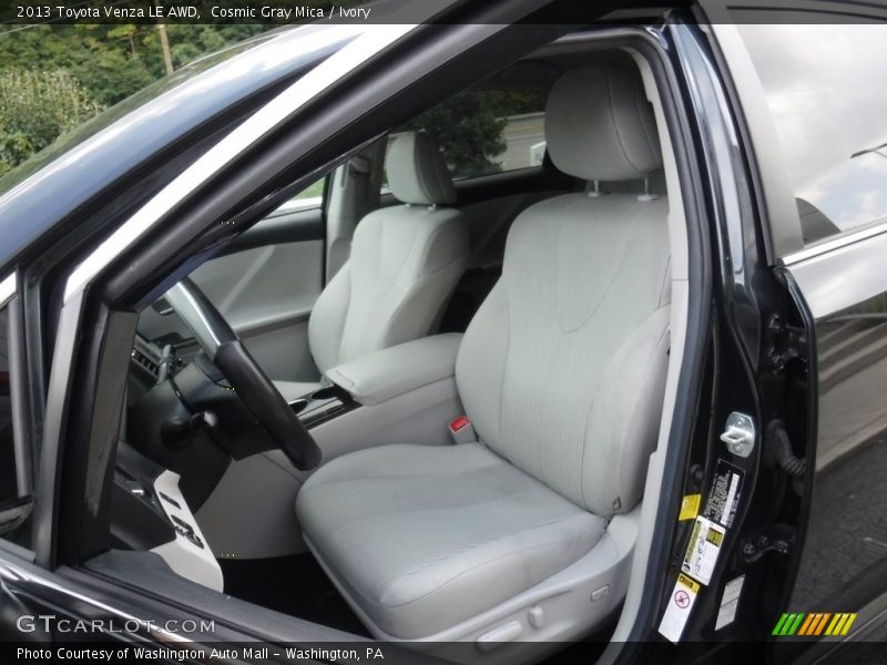Cosmic Gray Mica / Ivory 2013 Toyota Venza LE AWD