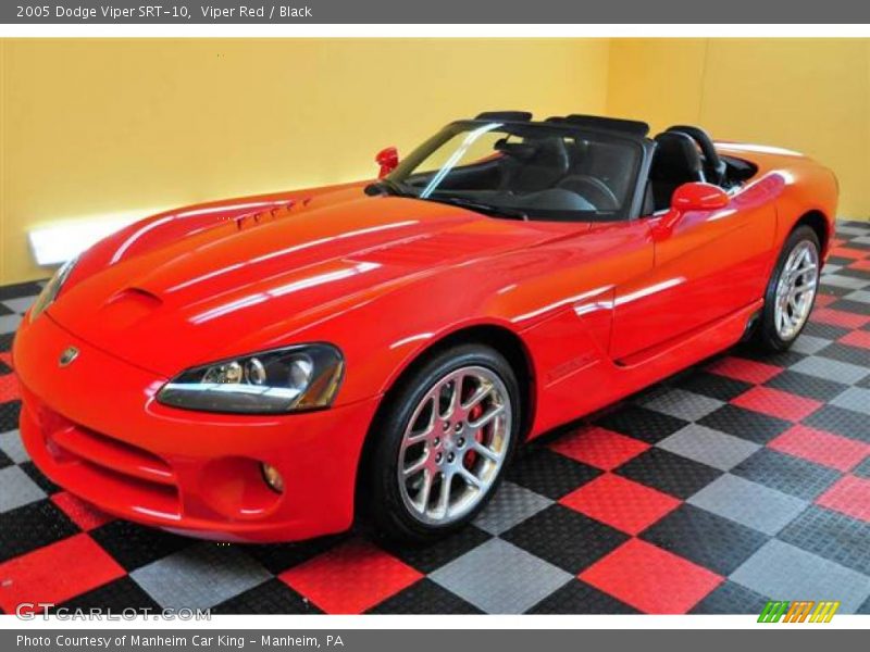 Viper Red / Black 2005 Dodge Viper SRT-10