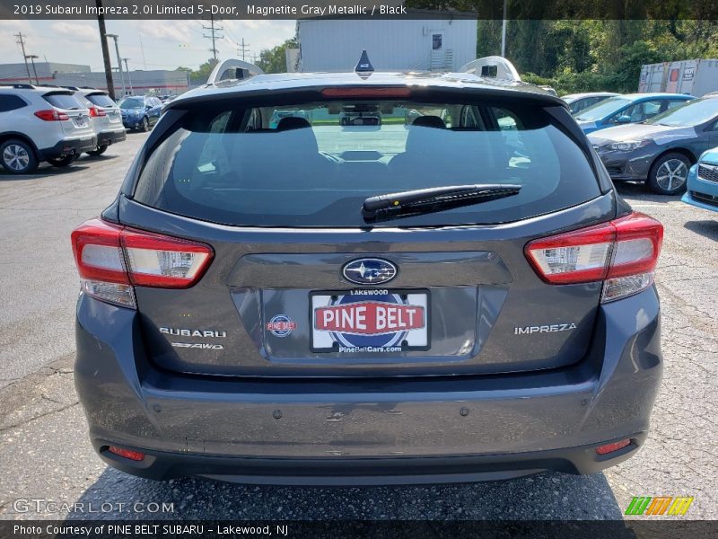 Magnetite Gray Metallic / Black 2019 Subaru Impreza 2.0i Limited 5-Door