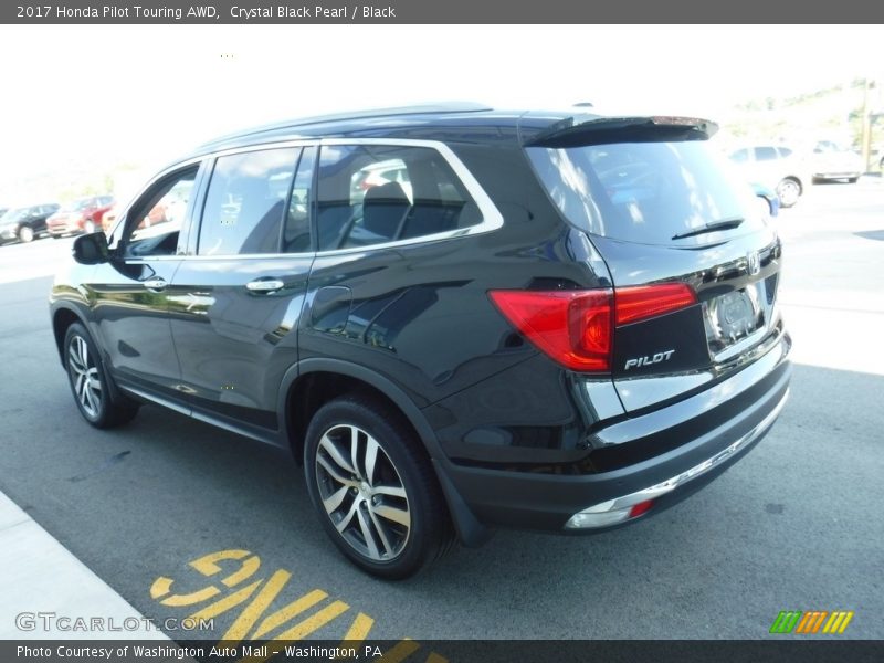 Crystal Black Pearl / Black 2017 Honda Pilot Touring AWD