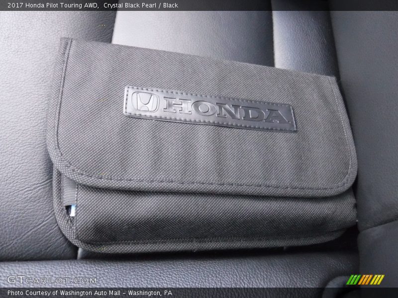 Crystal Black Pearl / Black 2017 Honda Pilot Touring AWD
