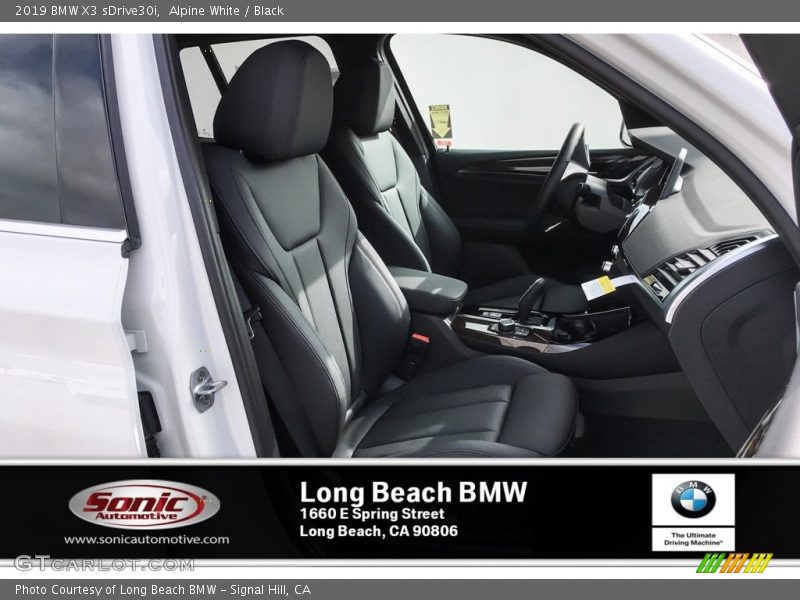 Alpine White / Black 2019 BMW X3 sDrive30i