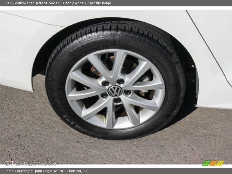 Candy White / Cornsilk Beige 2012 Volkswagen Jetta SE Sedan