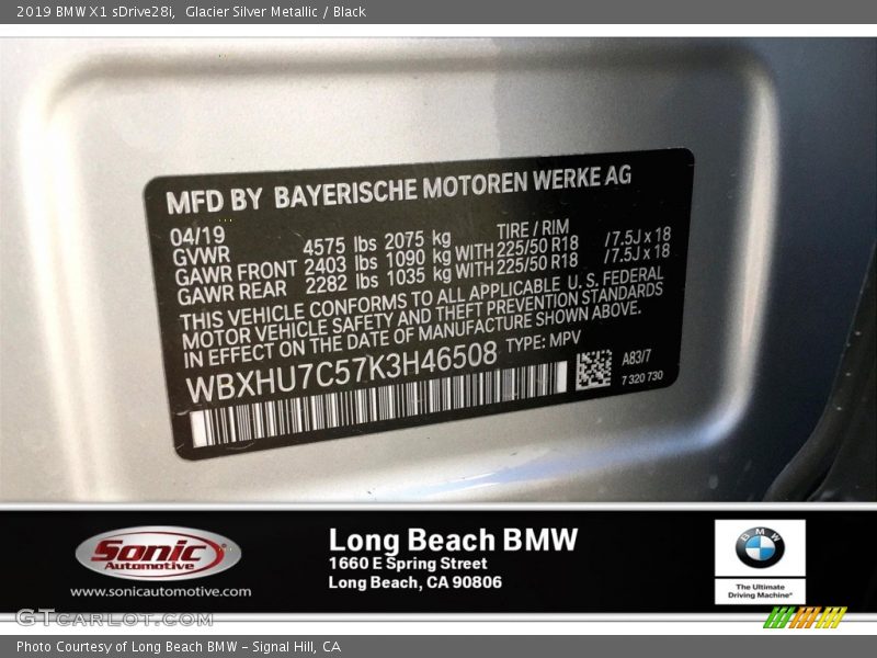 Glacier Silver Metallic / Black 2019 BMW X1 sDrive28i