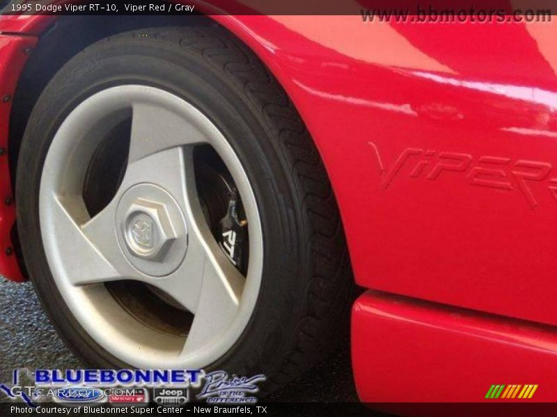 Viper Red / Gray 1995 Dodge Viper RT-10