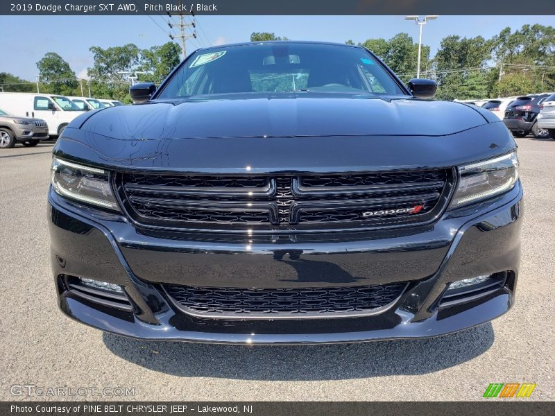 Pitch Black / Black 2019 Dodge Charger SXT AWD