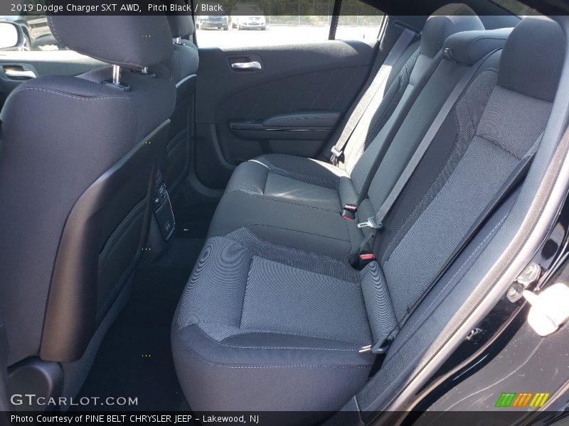 Pitch Black / Black 2019 Dodge Charger SXT AWD