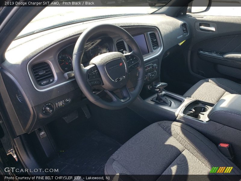 Pitch Black / Black 2019 Dodge Charger SXT AWD