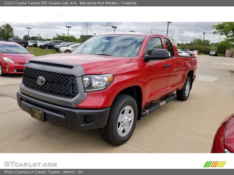 Front 3/4 View of 2020 Tundra SR5 Double Cab 4x4