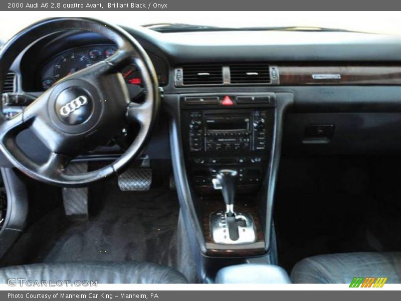 Brilliant Black / Onyx 2000 Audi A6 2.8 quattro Avant