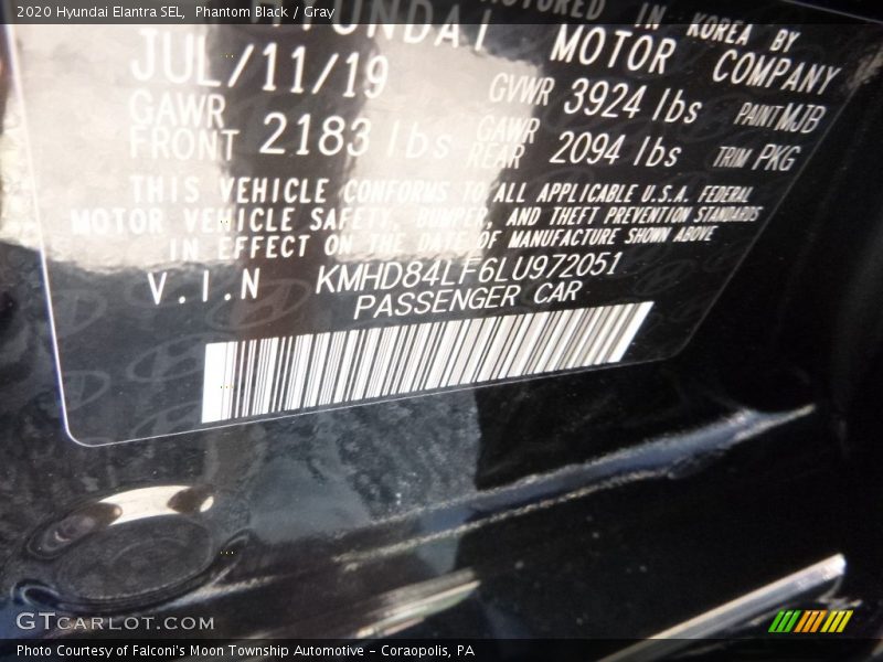 Phantom Black / Gray 2020 Hyundai Elantra SEL