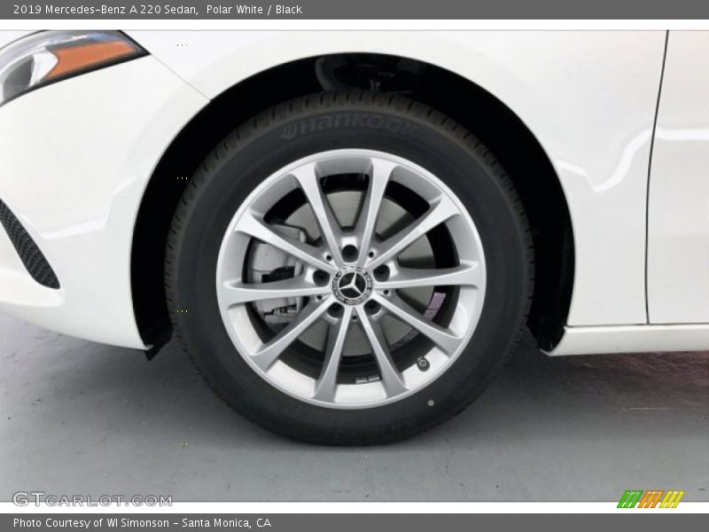 Polar White / Black 2019 Mercedes-Benz A 220 Sedan